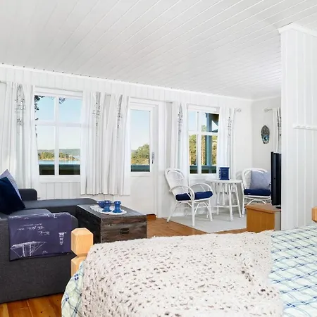 Vakantiehuis Furuheimen - By The Sea In