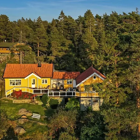 Furuheimen - By The Sea In * Skjeberg