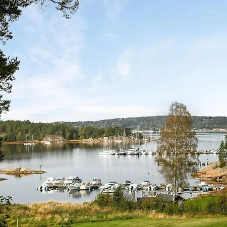 Furuheimen - By The Sea In Vakantiehuis Skjeberg